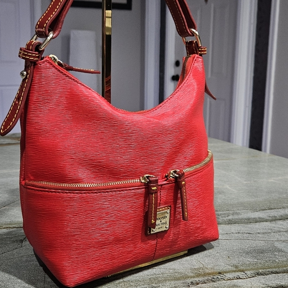 Dooney & Bourke Red Leather Shoulder Bag - Picture 3 of 13